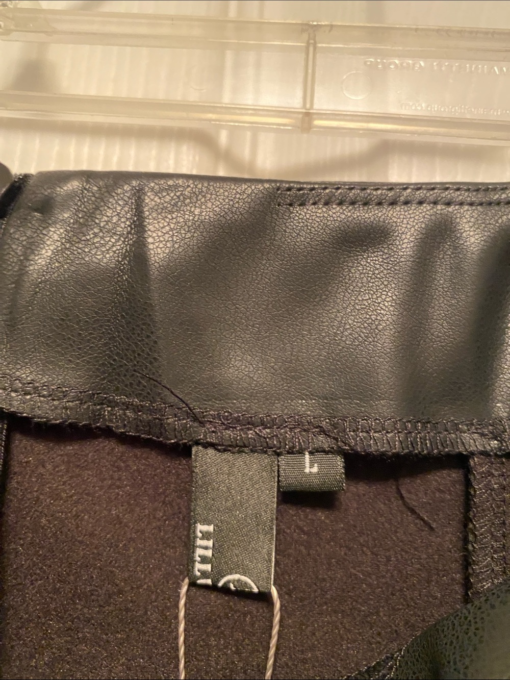 Lillusory Black Faux Leather Mini Skirt…size L - Picture 5 of 7